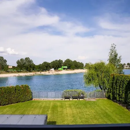 Exkluzívna Pri Jazere * Senec